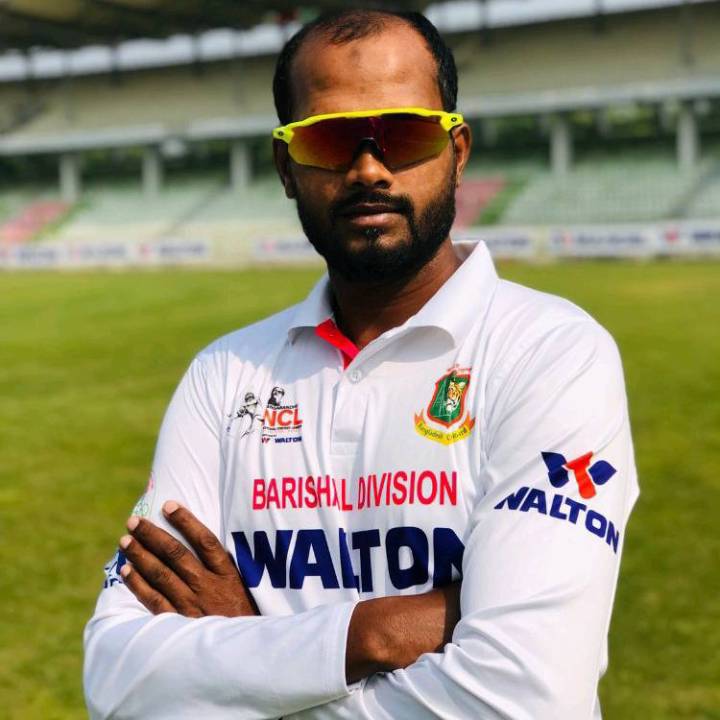 মোঃ মানিক